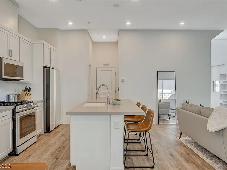 3354 Via Strada St — Photo 11