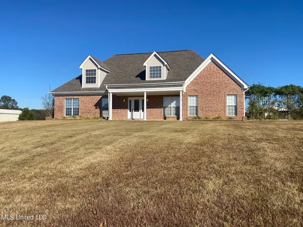251 Dudley Pl, Byhalia, MS 38611