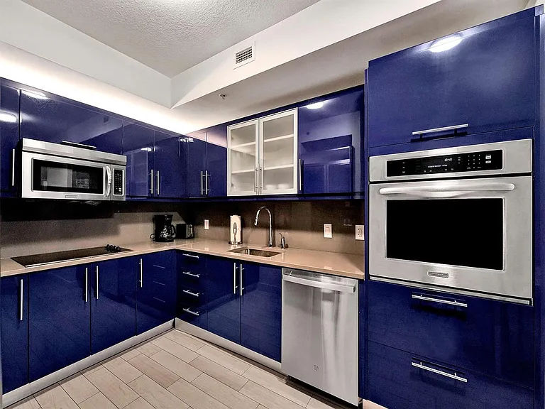 3101 Bayshore Dr #602 — Photo 30