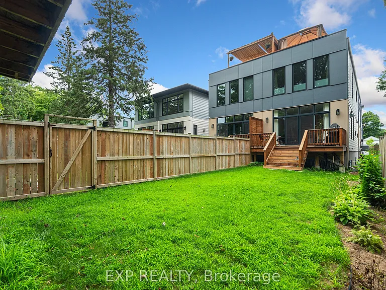 527 Broadhead Ave #A — Photo 37