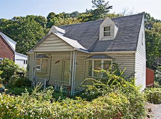 114 Rochester Rd, West View, PA 15229