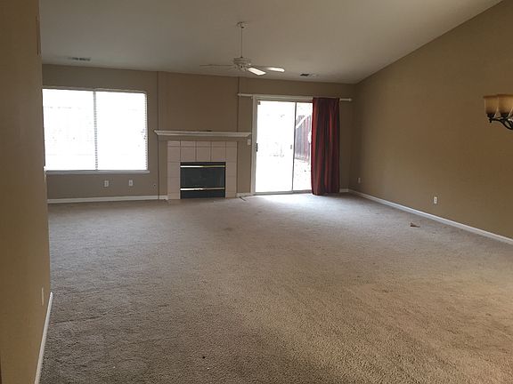 5th image of 131 Honey Cook Cir