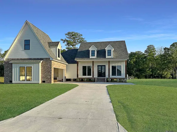 42540 Ron St, Gonzales, LA 70737