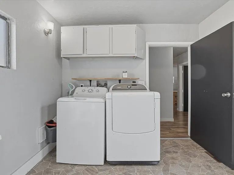 Laundry Room Cabinet