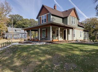 985 26th St, Des Moines, IA 50312