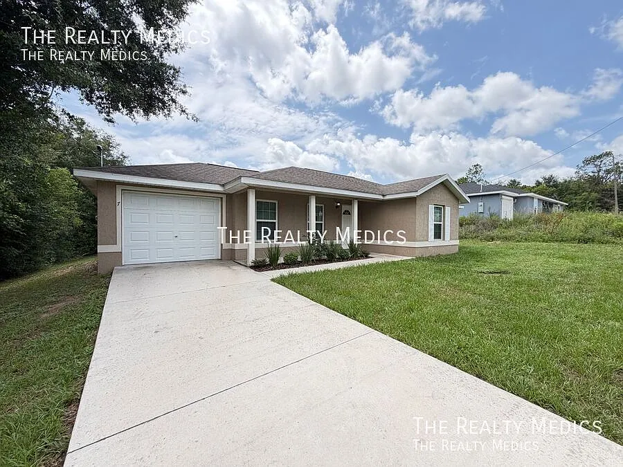 Amazing 3 Bedroom, 2 Bathroom Home In Ocala!! — Photo 3