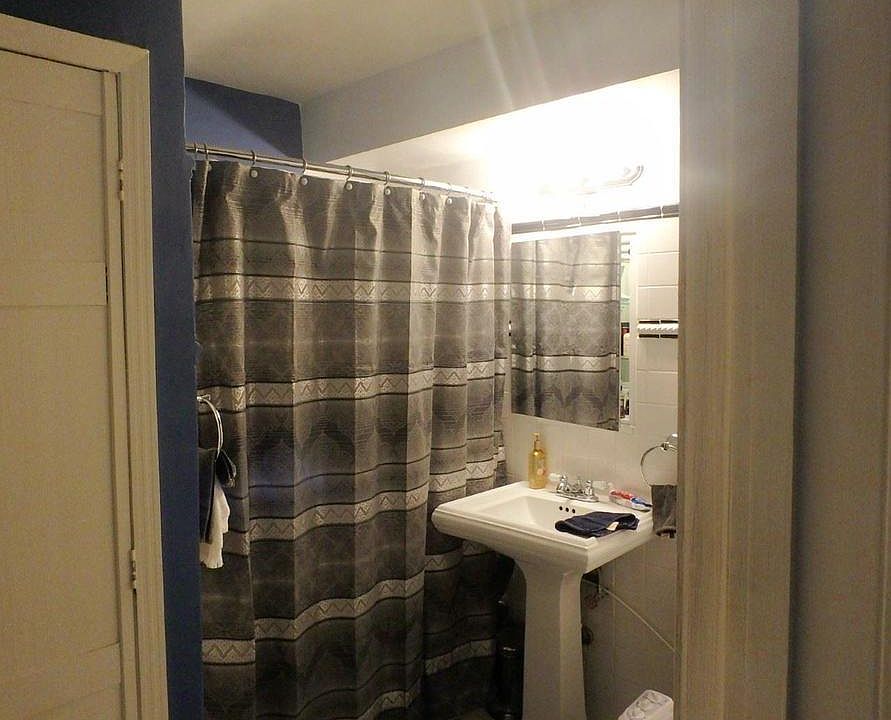 2nd image of 175 Adams St APT 8F