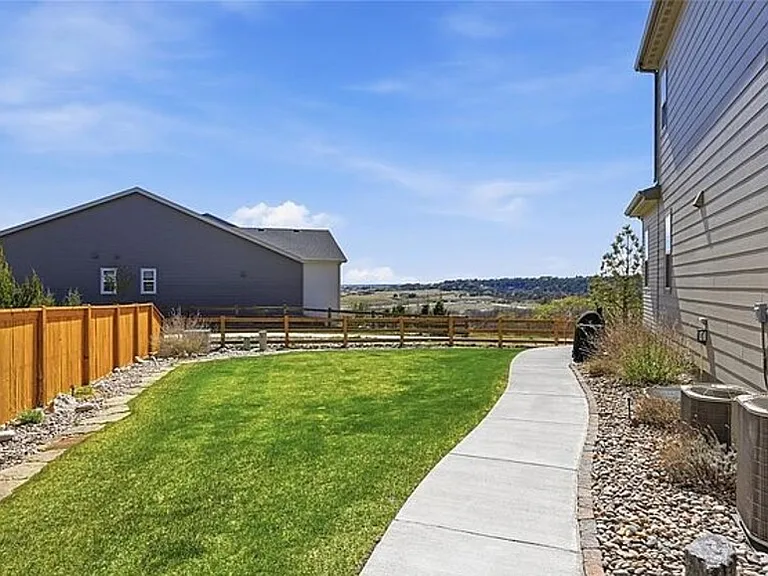 6358 Rockingham Ct — Photo 18