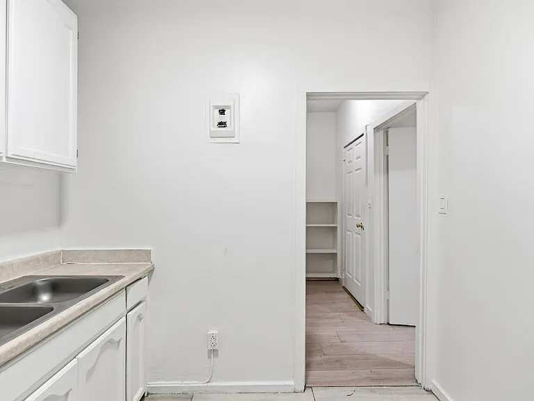 5251 Main — Photo 15