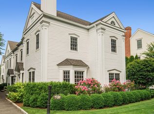 124 South Ave #124, New Canaan, CT 06840