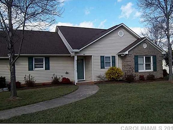 2nd image of 401 Hidden Creek Cir #401