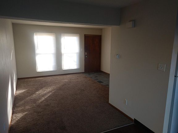 2nd image of 665 S Harris Ave
