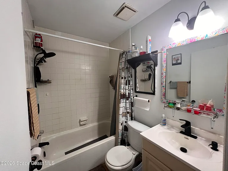 1225 N Wickham Rd #623 — Photo 18