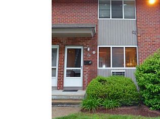 224 New Britain Ave APT 9, Farmington, CT 06085