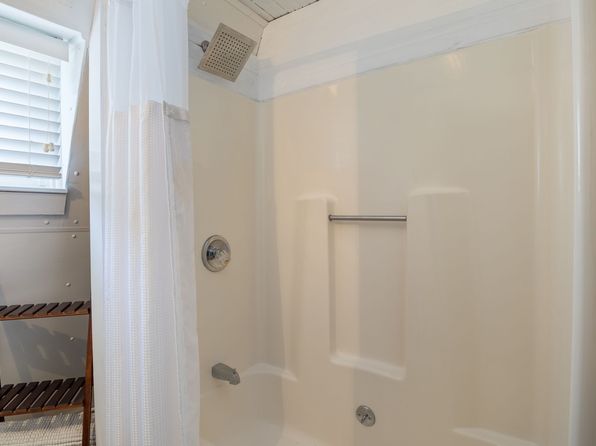 5 Morningside Dr #11