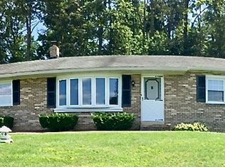 13554 Blymire Hollow Rd, Stewartstown, PA 17363