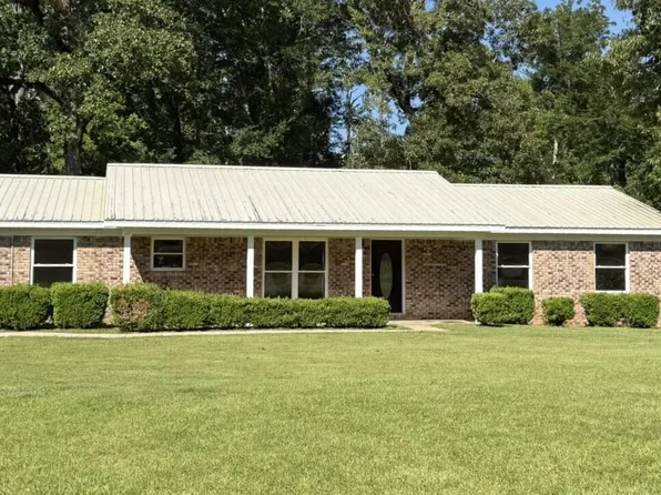 1500 Desotoville Ave, Butler, AL 36904