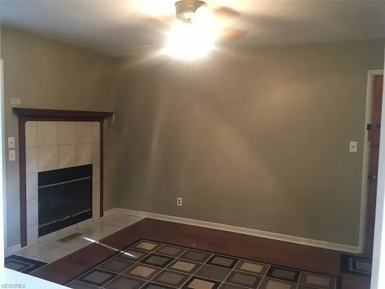 528 Bowman Dr — Photo 4