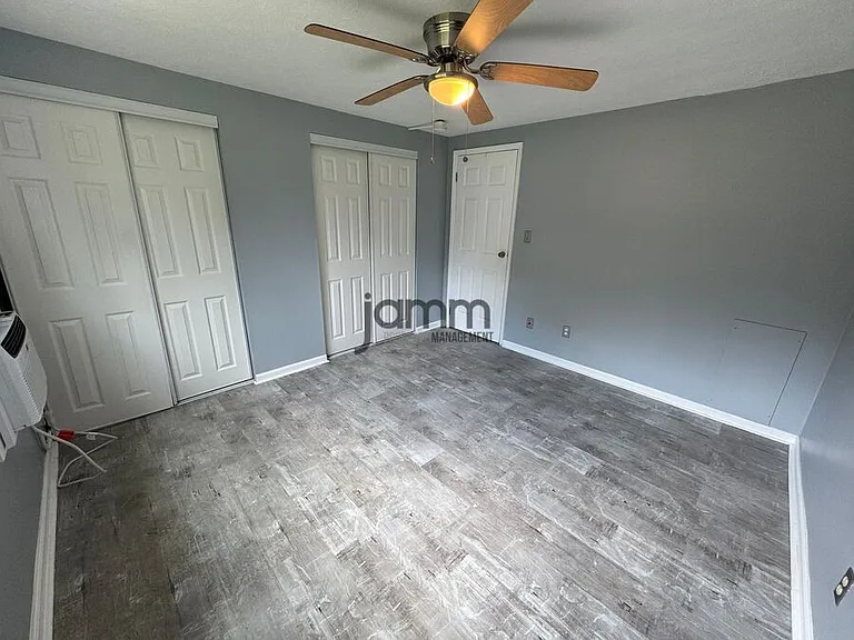 24325 Detroit Rd #A-103 — Photo 13