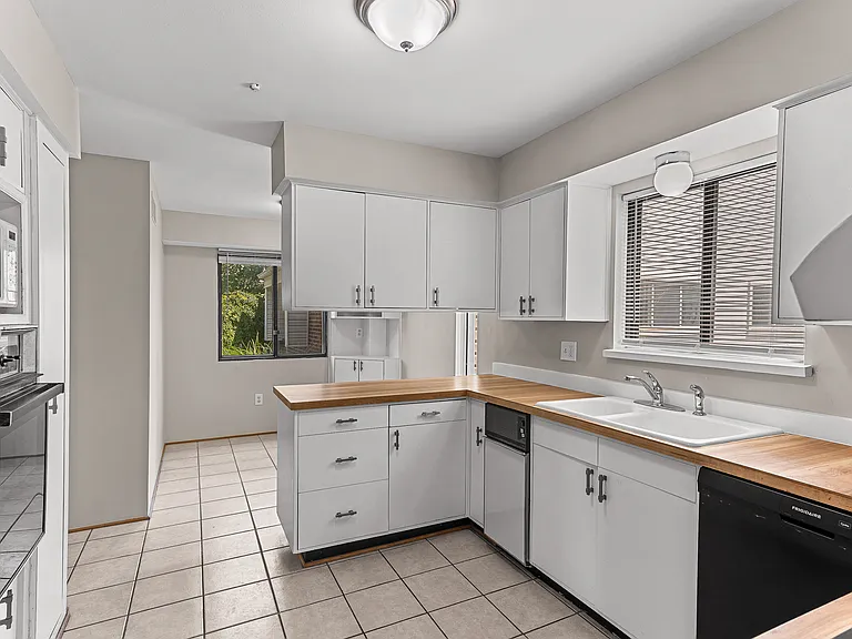 5317 Fairway Ln — Photo 4