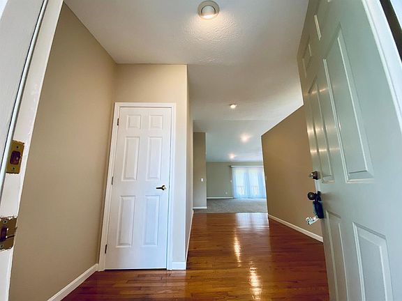 5th image of 5331 Meadow Estates Dr