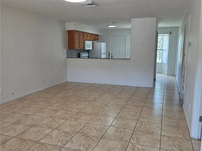 219 Beth Stacey Blvd — Photo 2