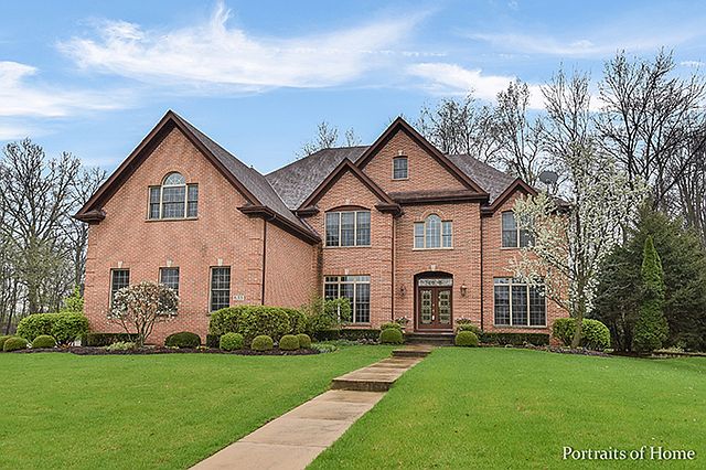1st image of 833 Edgewood Dr