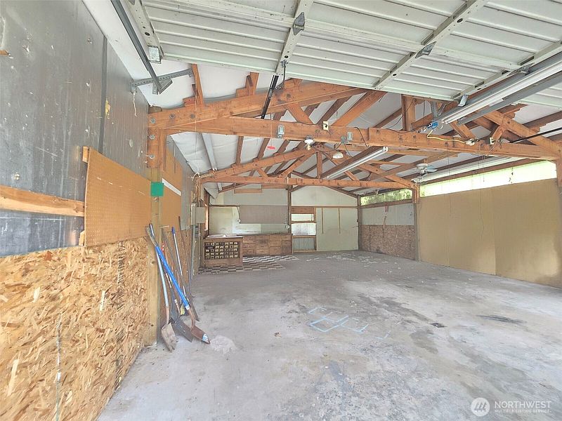 5th image of 13209 Woods Lake Road