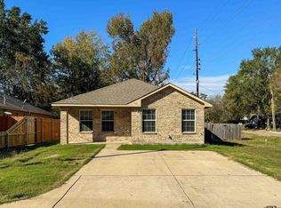 513 Mollie Ave, Mount Pleasant, TX 75455