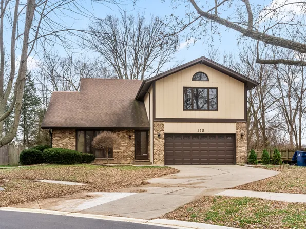410 Brad Ct, Naperville, IL 60565