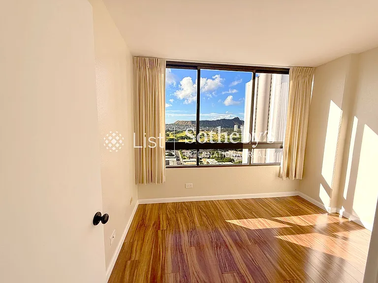 2499 Kapiolani Blvd #2703 — Photo 16