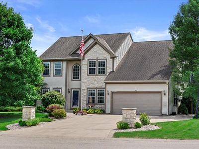 N72W22659 Edgewood LANE, Sussex, WI, 53089