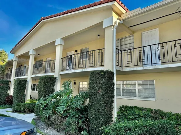 2130 NE 36th Street #66, Lighthouse Point, FL 33064