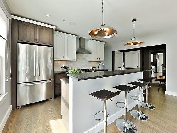 5th image of 67 South St #3