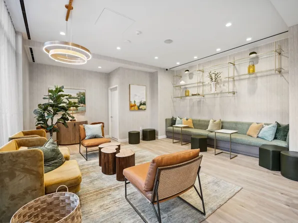 484 2nd Avenue image 19 of 29