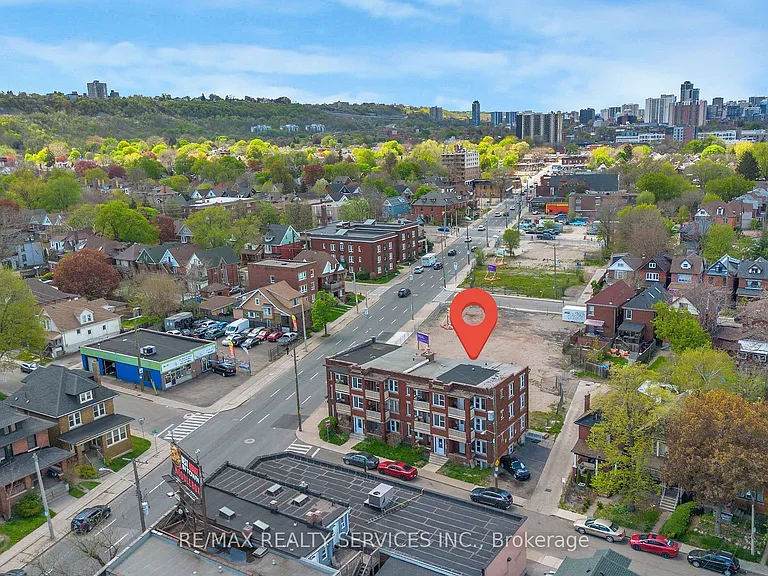 5 Fairholt Rd N #8 — Photo 25