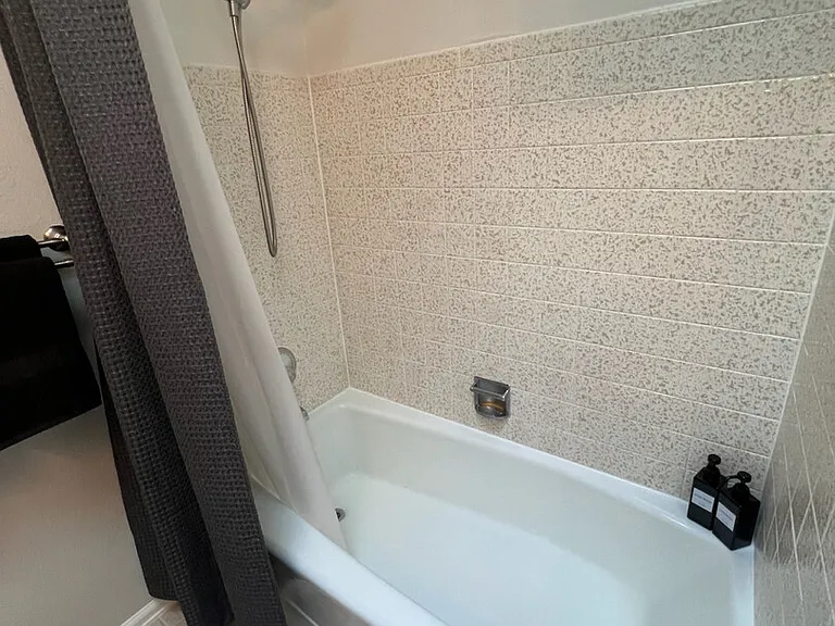 Keystone Cir — Photo 29
