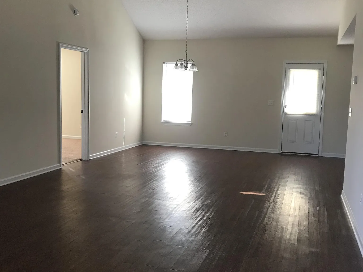 2806 Davis Road - 1 — Photo 3