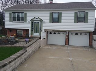 3729 New Rd, Youngstown, OH 44515