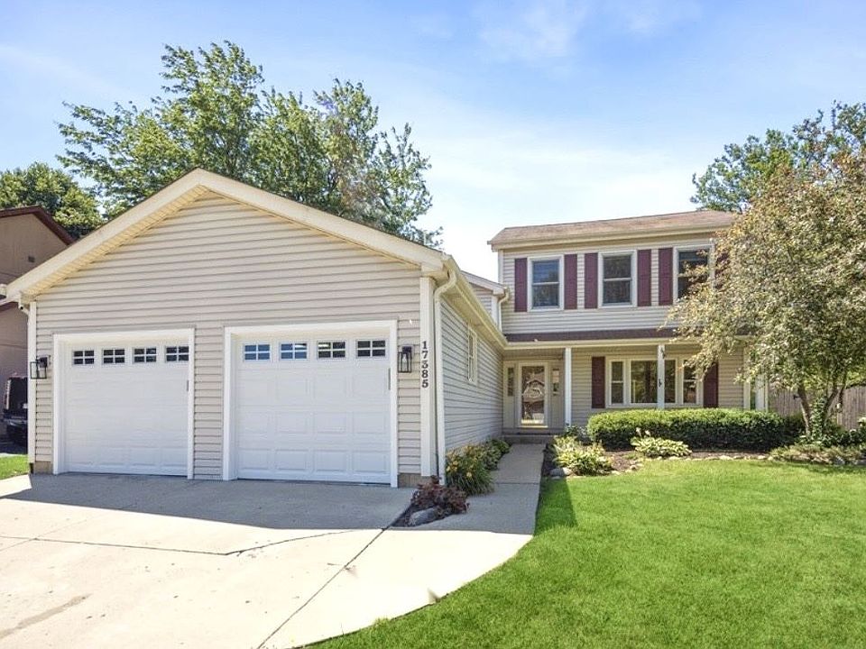1st image of 17385 W Woodland Dr