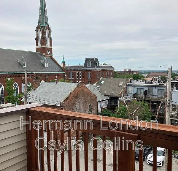 1708 S Tucker Blvd #C — Photo 18