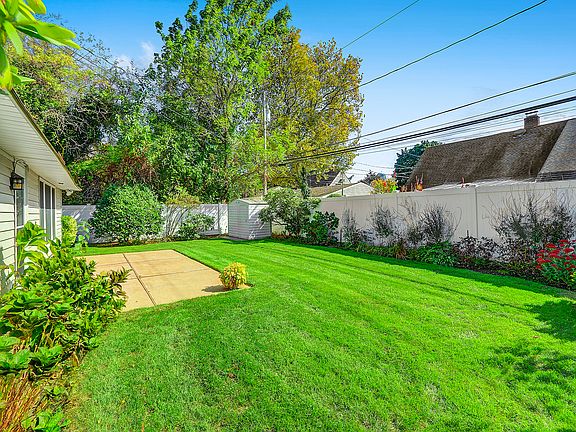 4th image of 50 Beech Ln