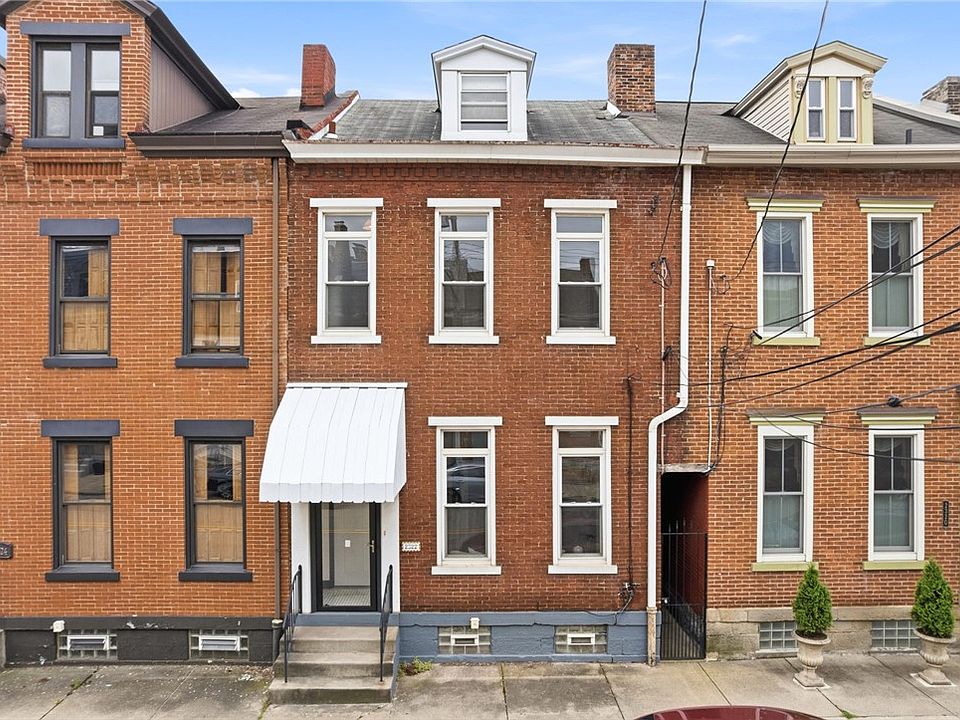 1st image of 2322 Sarah St