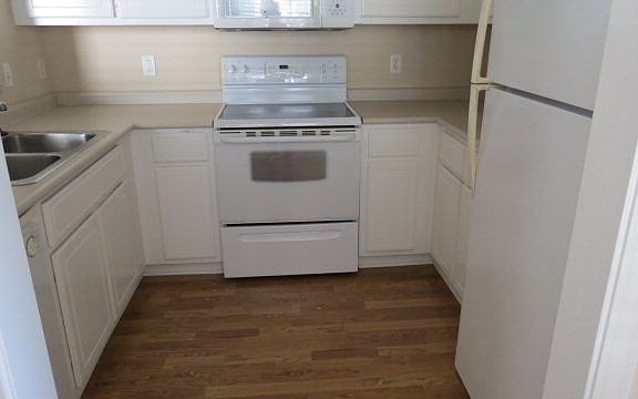 5th image of 204 Lantana Ct