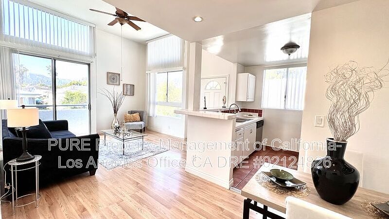 1st image of 6040 Barton Ave #201