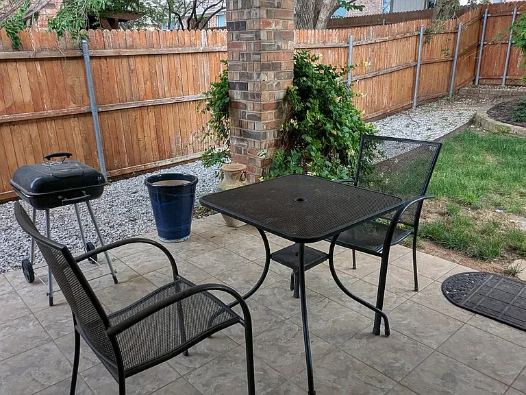 4112 Ellenboro Ln — Photo 24