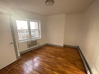 Rented by Premier Metro Realty Corp
