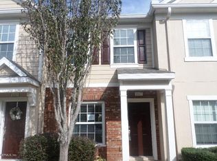 8067 Summerside Cir, Jacksonville, FL 32256