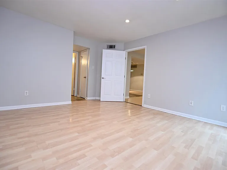 8423 Hearth Dr #2 — Photo 6
