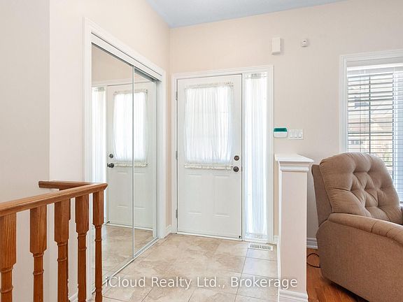 4th image of 47 Seedhouse Rd #10